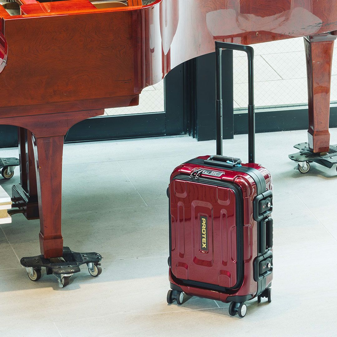 ジェットバーガンディ